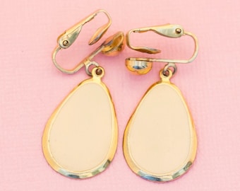 Vintage Yellow Tone Elegant Oval Shaped Clip On Earrings | H18