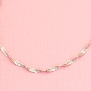 Minimalist Sterling Silver Twist Chain Necklace| 19 Inch| H20