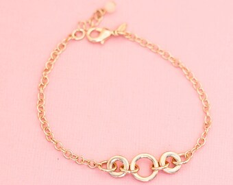 Minimalist Rolo Gold Tone Bracelet| 8 Inch| Avon| H20