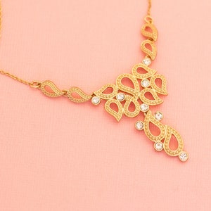 Vintage River of Tears Necklace | Gold Tone Necklace | 18 inch | Avon | H21