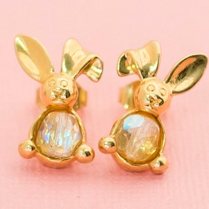 Golden Rabbits Stud Earrings | Avon | H15