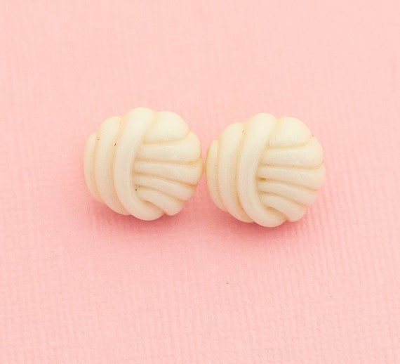 Vintage White Clouds Clip On Earrings | Avon | H15 - image 1