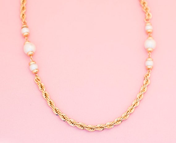 Vintage Gold Tone Chain White Beads Necklace | 23… - image 1