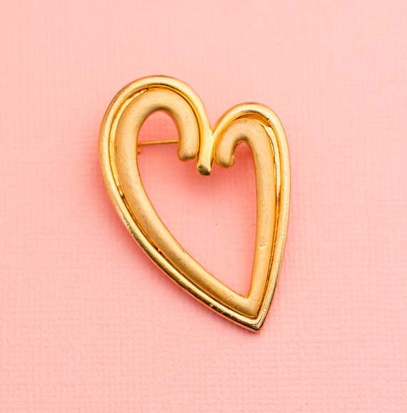 Vintage Double Heart Brooch | Gold Tone Heart | T… - image 1