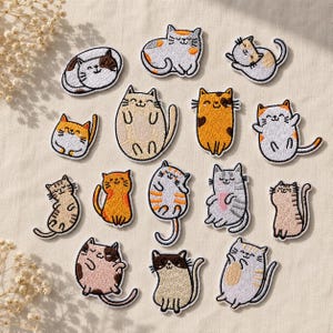 Parches bordados termoadhesivos/para coser con diseño de gatos. Ideales para niños, con temática de animales, gatitos y otras prendas. También disponibles en jeans, bolsos y ropa.