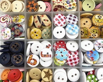 Boutons en bois, 15mm, Pack de 10 Random Mix, colorés, animaux, floraux, rayures, boutons vintage