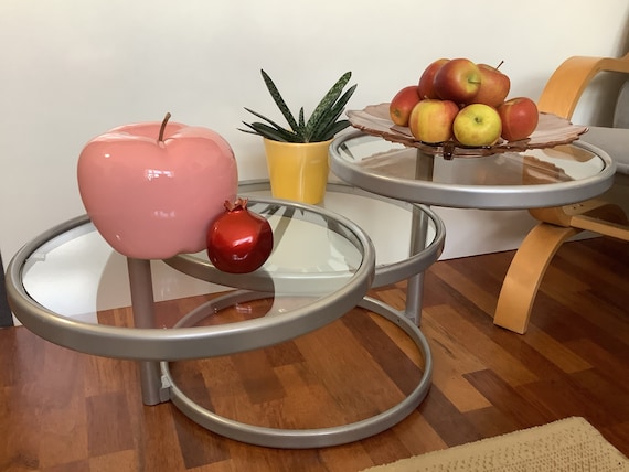 Mid century round glass coffee table outlet