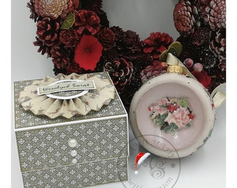 Christmas Bauble, Christmas Ball, Xmas Tree Decoration, Shabby Chic Style Christmas Ornament, Holiday Decoration