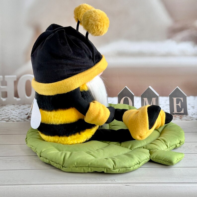 Bee Gnome, Bumblebee Gnome With Sunflower, Yellow Gnome, Spring Summer ...