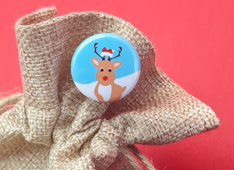 1 pcs. lapel button with bow needle, mini, Ø 25 mm, Rudolf as gift, souvenir, small gift for children during the Christmas season image 3