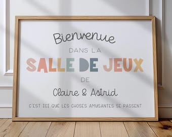 Custom playroom sign in French – Personalized kids wall art with names