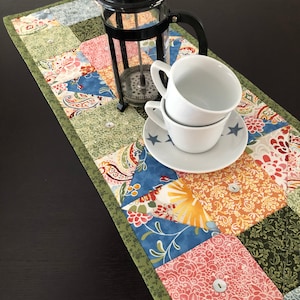 Quilted Table Runner, Fresh Florals