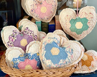 Vintage Quilt Hearts 7”