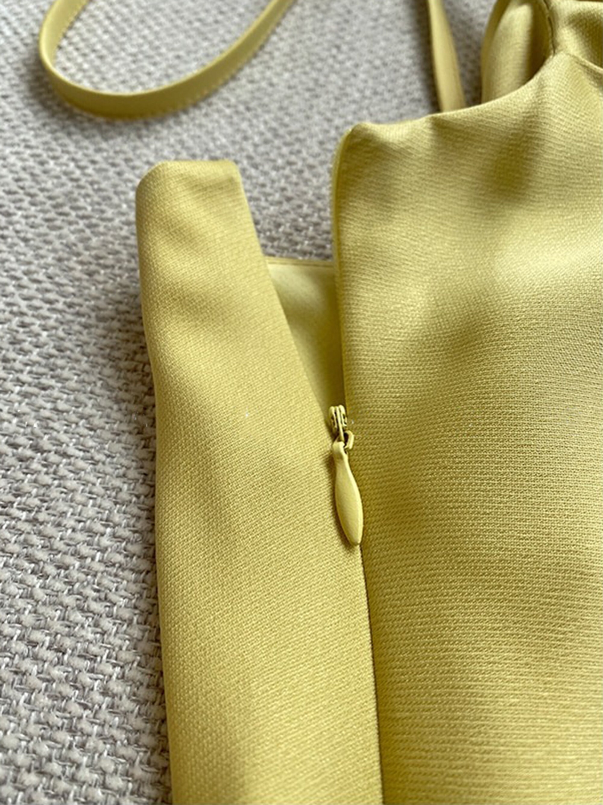 riu Shoulder ribbon tight dress 黒 rちゃん 注目ブランド