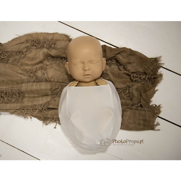 Under wrap newborn photo props