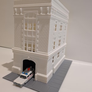 Ghostbuster Fire Station for Diorama 1/64