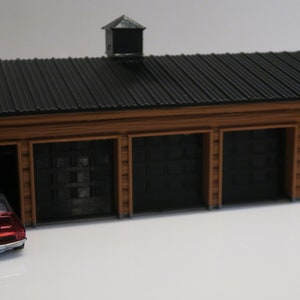 Log garage for 1/64 diorama