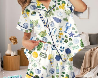 Ciao Bella Italienischer Pyjama Set | Küsten Print Satin PJs für Frauen | Amalfi Zitrone Nachtwäsche | Nettes passendes Loungewear Geschenk