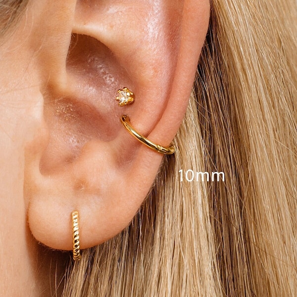 Simple Gold Clicker Hoop Earrings • cartilage conch hoop earring • tragus earrings • helix hoops • cartilage earrings • small hoop earrings