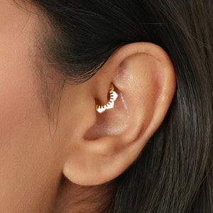 18G/16G Seamless Flower Gold Daith Clicker Cartilage Gold Hoop Earrings • septum hoop • daith hoops • gold cartilage hoop