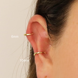 Créole fine en or 18 G • boucle d'oreille cartilage • boucles d'oreilles tragus • créoles hélice • boucles d'oreilles cartilage • petites créoles • petit créole