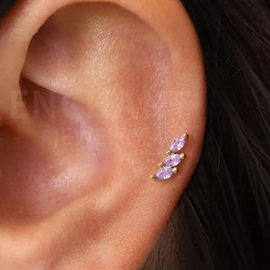 Labret grimpant à filetage intérieur en alexandrite 18 g/16 g • Boucle d'oreille à dos plat • Clou tragus • Clou hélicoïdal • Clou pour cartilage
