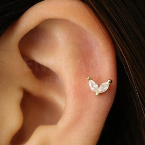 18G/16G Diamond Double Marquise Internally Threaded Flatback Labret • tragus stud • conch earring • tragus • helix • cartilage piercing