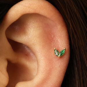 18G/16G Emerald Marquise Dainty Labret Cartilage Studs • tragus stud • conch earring • helix • cartilage piercing • minimalist • FLAT BACK