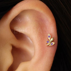 18G/16G Amethyst Tiny Leaf Internally Threaded Flatback Labret • tragus stud • conch earring • tragus • helix • cartilage piercing