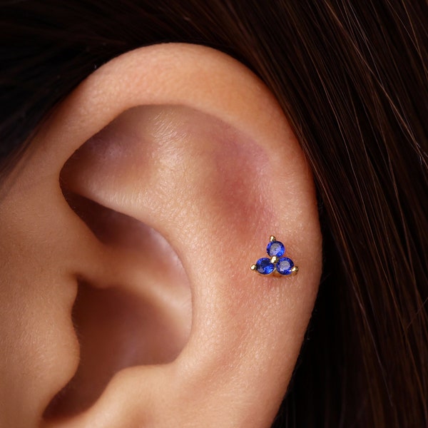18G Gold Sapphire Three Petal Flower Cartilage Earring • tragus stud • conch earring • tragus • helix • cartilage • minimalist • FLAT BACK