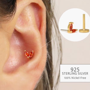 Labret a perno senza filettatura con fiore di granato 20G/18G • Argento Sterling 925 massiccio • Trago piatto • Elica a cono