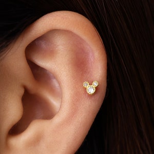 18G/16G Dainty Mouse Internally Threaded Flatback Labret • tragus stud • conch earring • tragus • helix • cartilage piercing