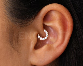 20G/18G/16G Seamless Diamond Gold Daith Clicker Cartilage Gold Hoop Earrings • septum hoop • daith hoops • gold cartilage hoop