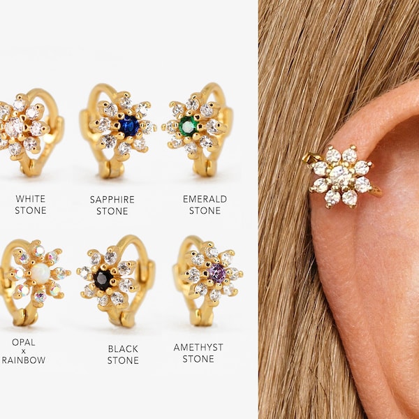 Boucle d'oreille créole fleur en or 18G • boucles d'oreilles créoles en cartilage doré • boucle d'oreille hélix supérieure • boucles d'oreilles lobe • boucles d'oreilles tragus • petites boucles d'oreilles créoles