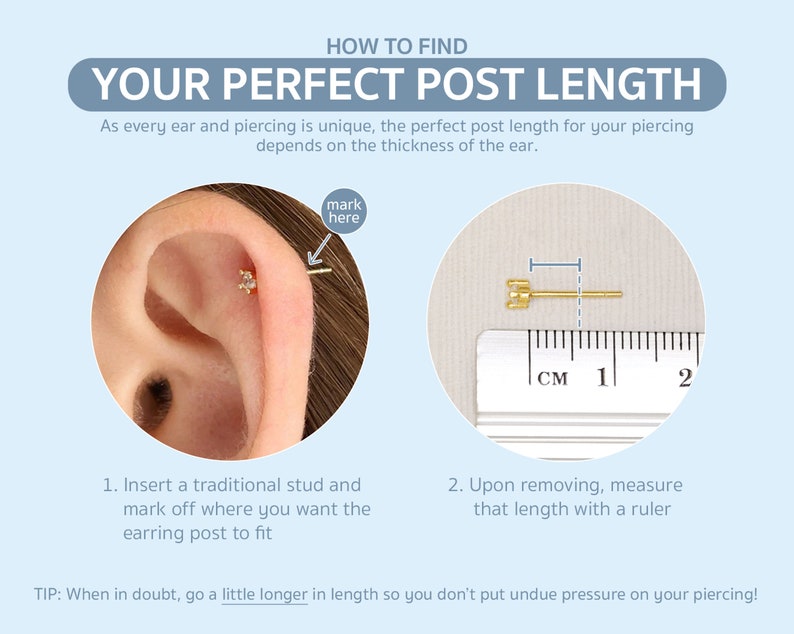 Pode incluir: Diagrama que ilustra como medir o comprimento da haste do brinco. A imagem mostra uma orelha com um brinco de pino, uma r&eacute;gua e instru&ccedil;&otilde;es de texto. O texto diz: "HOW TO FIND YOUR PERFECT POST LENGTH".
