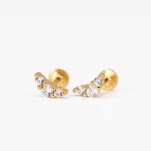 Boucle d'oreille de cartilage Dainty Climber en or 18 g / 16 g • clou tragus • boucle d'oreille conque • tragus • hélice • piercing du cartilage • minimaliste • DOS PLAT