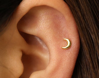 18G/16G Gold Moon Labret Cartilage Studs • moon tragus • conch earring • tragus • helix • cartilage piercing • minimalist • FLAT BACK