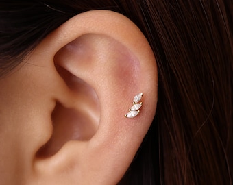 18G/16G Gold Leaf Climber Cartilage Earring • tragus stud • conch earring • tragus • helix • cartilage piercing • minimalist • FLAT BACK