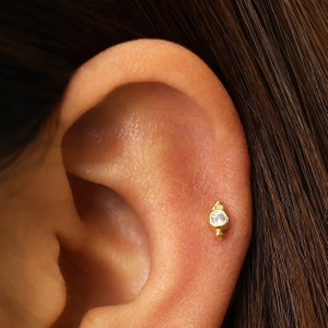 18G/16G Dainty Internally Threaded Labret • Flat Back Earring • Tragus Stud • Flat Back • Helix Stud • Cartilage Stud • Nose Stud