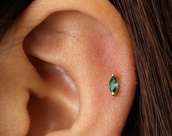 18G/16G Tiny Emerald Marquise Internally Threaded Flatback Labret • tragus stud • conch earring • tragus • helix • cartilage piercing