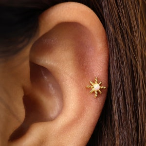 18G/16G White Opal Star Flat back Labret • Internally Threaded Flat Back Earring • Tragus Stud • Helix Stud • Cartilage Stud • Nose Stud