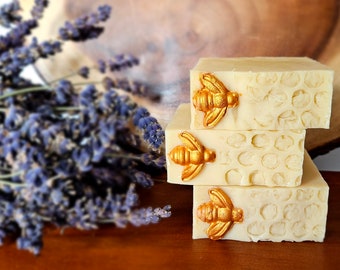 Bee Klean Soap - Patchouli & Lavender,  Natural, SLS free, Palm oil free, Handmade, Cold process soap.