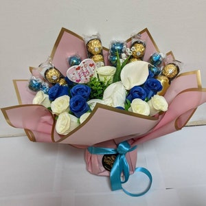 Large Chocolate Hand-tied Bouquet Blue/Pink Flowers Lindt/Ferrero Valentine Day Stunning Silk Flowers Gift