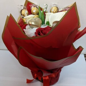 Chocolate Hand-tied Bouquet Red/Cream Ferrero Valentine&#39;s Day Heart Keepsake Stunning Silk Flowers Gift