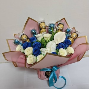 Large Chocolate Hand-tied Bouquet Blue/Pink Flowers Lindt/Ferrero Stunning Silk Flowers Gift