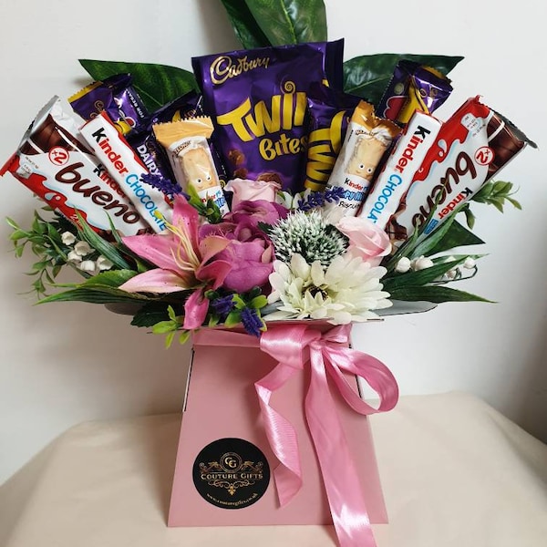 Bouquet de chocolat Rose Mixte Cadburys / Kinder Silk Flowers Panier cadeau