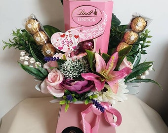 Chocolate Bouquet Pink I Love You Lindt Ferrero Stunning Silk Flowers Gift Hamper