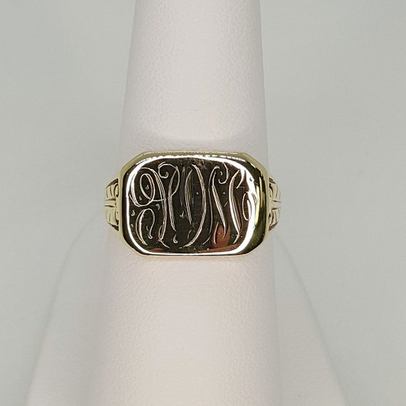 14K Yellow Gold Hand Engraved Antique Signet Ring - image 1