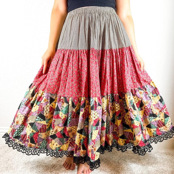 ✨クリアランス売れ済✨ Gypsohila Quilt Skirt ブラック pk2m.uhamka