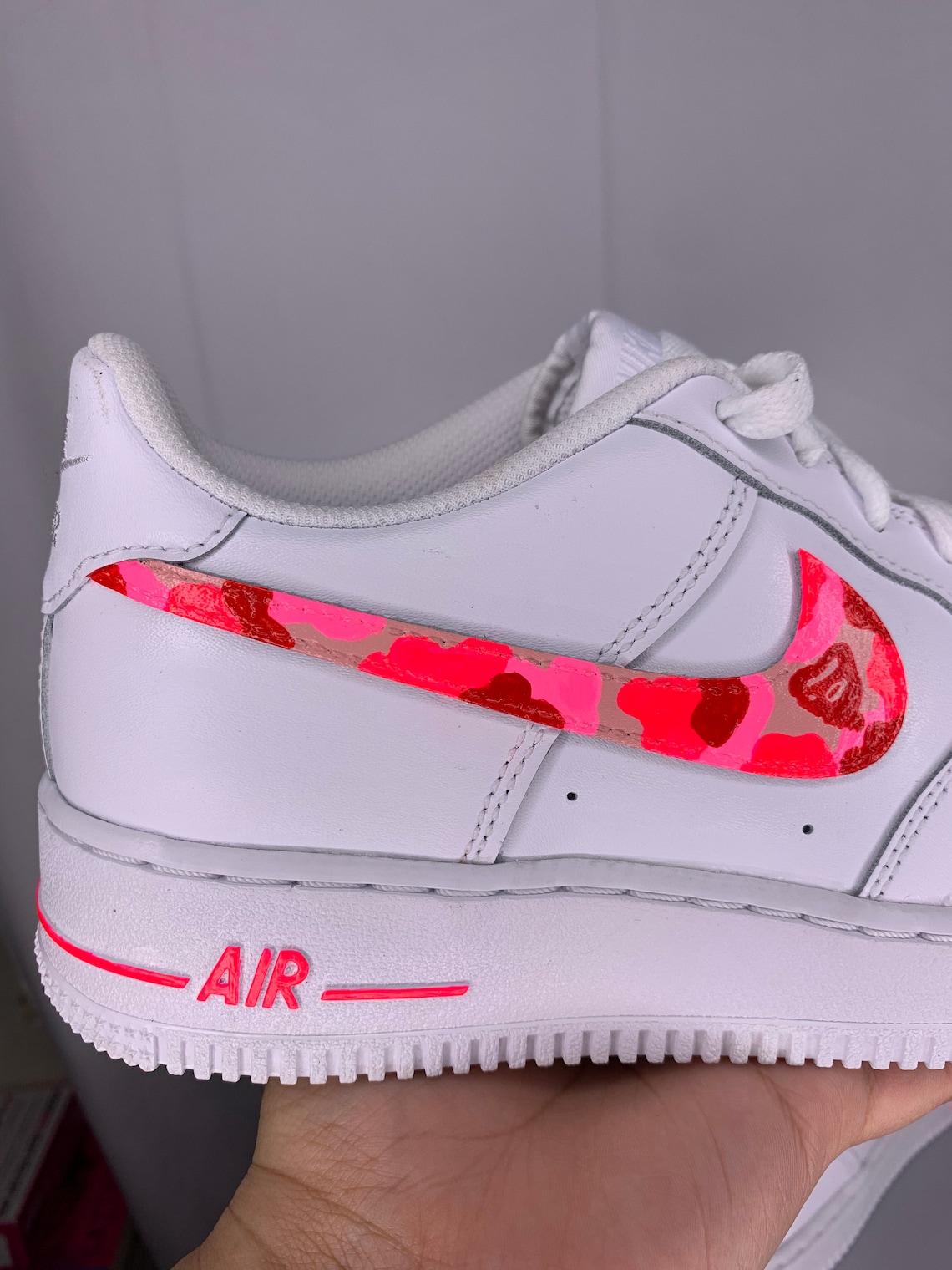 air force 1 neon pink
